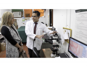 Laboratorios de la Facultad de Medicina de la Universidad de Panamá se renuevan con ayuda del IFARHU