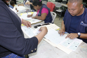Se cumple con el tercer pago de las Becas de Concurso 2024 y el primer pago del PASE-U del año 2025
