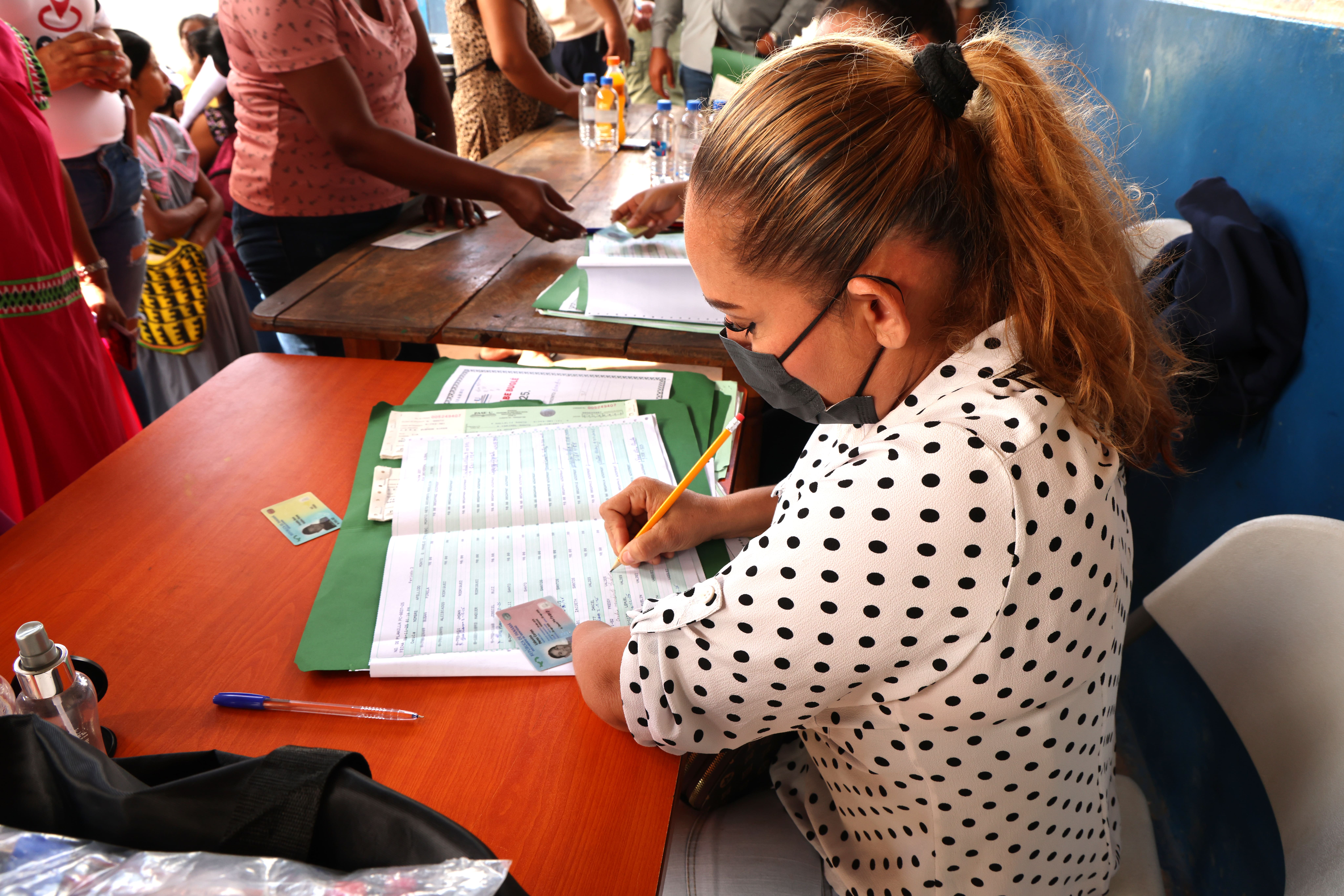 11.6 Millones llegan a estudiantes de la Comarca Ngäbe Buglé