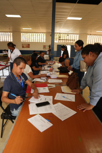 Becas 2026 en marcha: IFARHU llega a nuevas regiones para recibir documentos