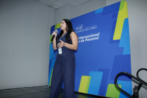 IFARHU orienta a estudiantes sobre crédito educativo en la Feria Internacional del Libro